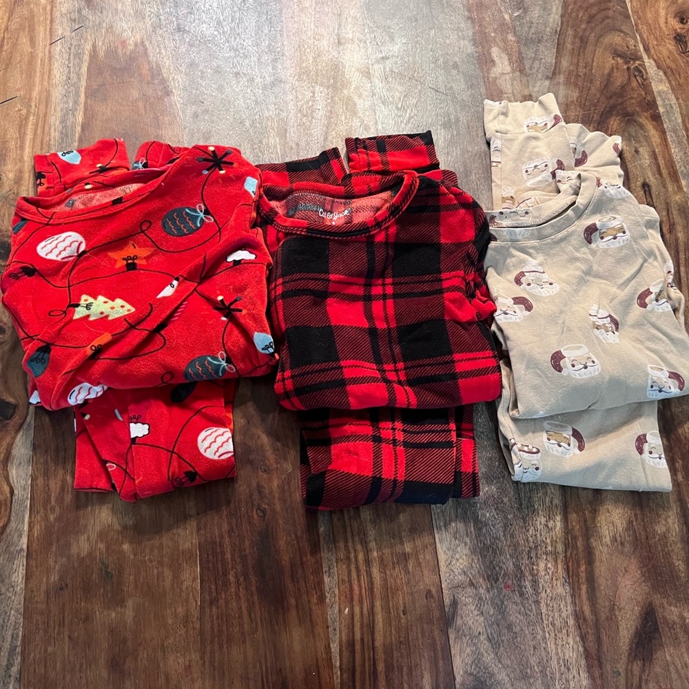 Girls Christmas pajamas 3 pairs